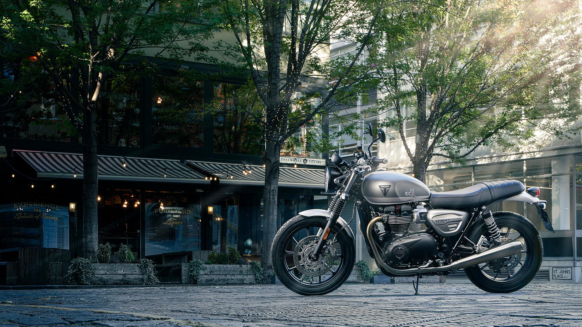 Street Twin EC1 Special Edition | For the Ride